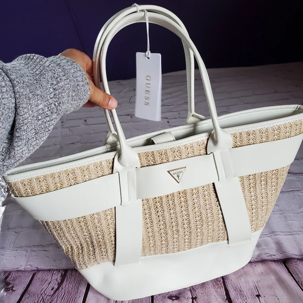 Guess Tuane Tote Bag Beachy Casual Summer Tan White